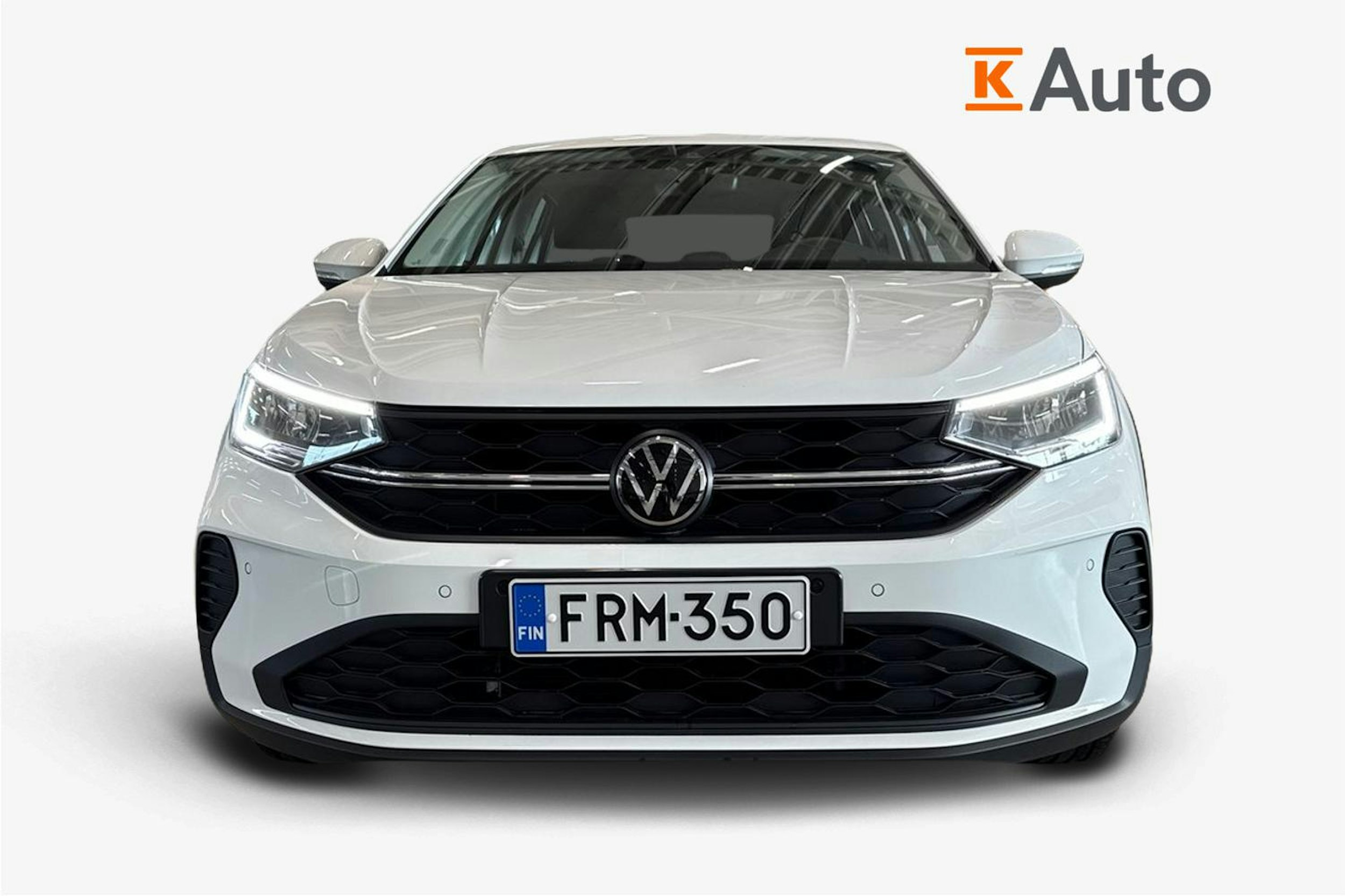 valkoinen Volkswagen Taigo 2023 kuva 5.