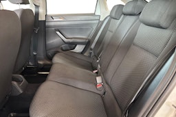valkoinen Volkswagen Taigo 2023 kuva 10.
