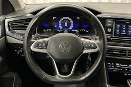 sininen Volkswagen Taigo 2023 kuva 16.