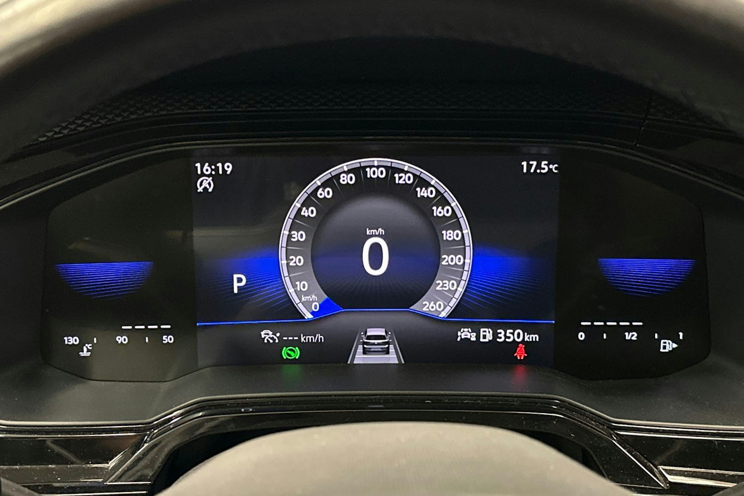 sininen Volkswagen Taigo 2023 kuva 19.