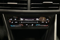 sininen Volkswagen Taigo 2023 kuva 21.