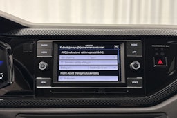 harmaa Volkswagen Taigo 2023 kuva 18.