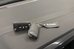 harmaa Volkswagen Taigo 2023 kuva 26.