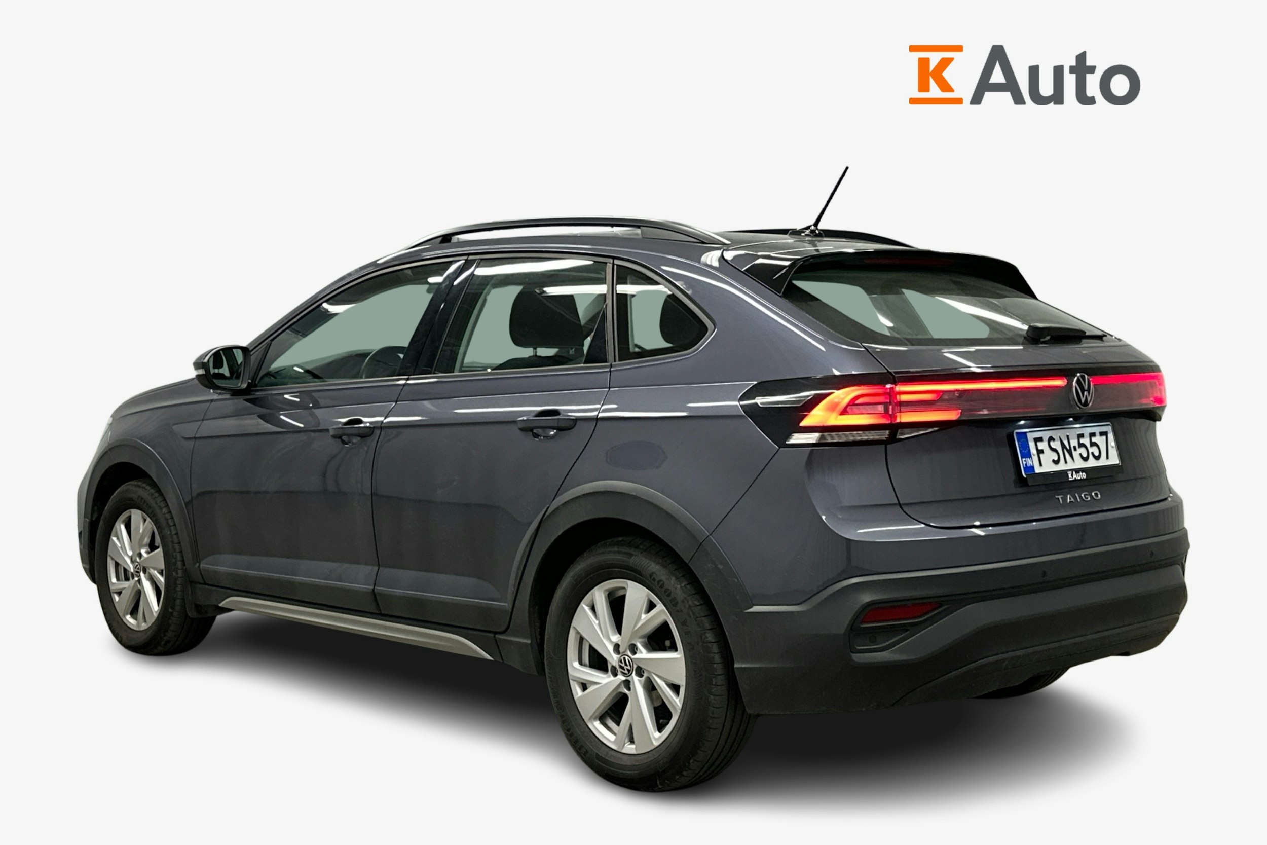 harmaa Volkswagen Taigo 2023 kuva 2.