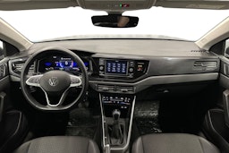harmaa Volkswagen Taigo 2023 kuva 9.