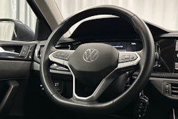 harmaa Volkswagen Taigo 2023 kuva 15.