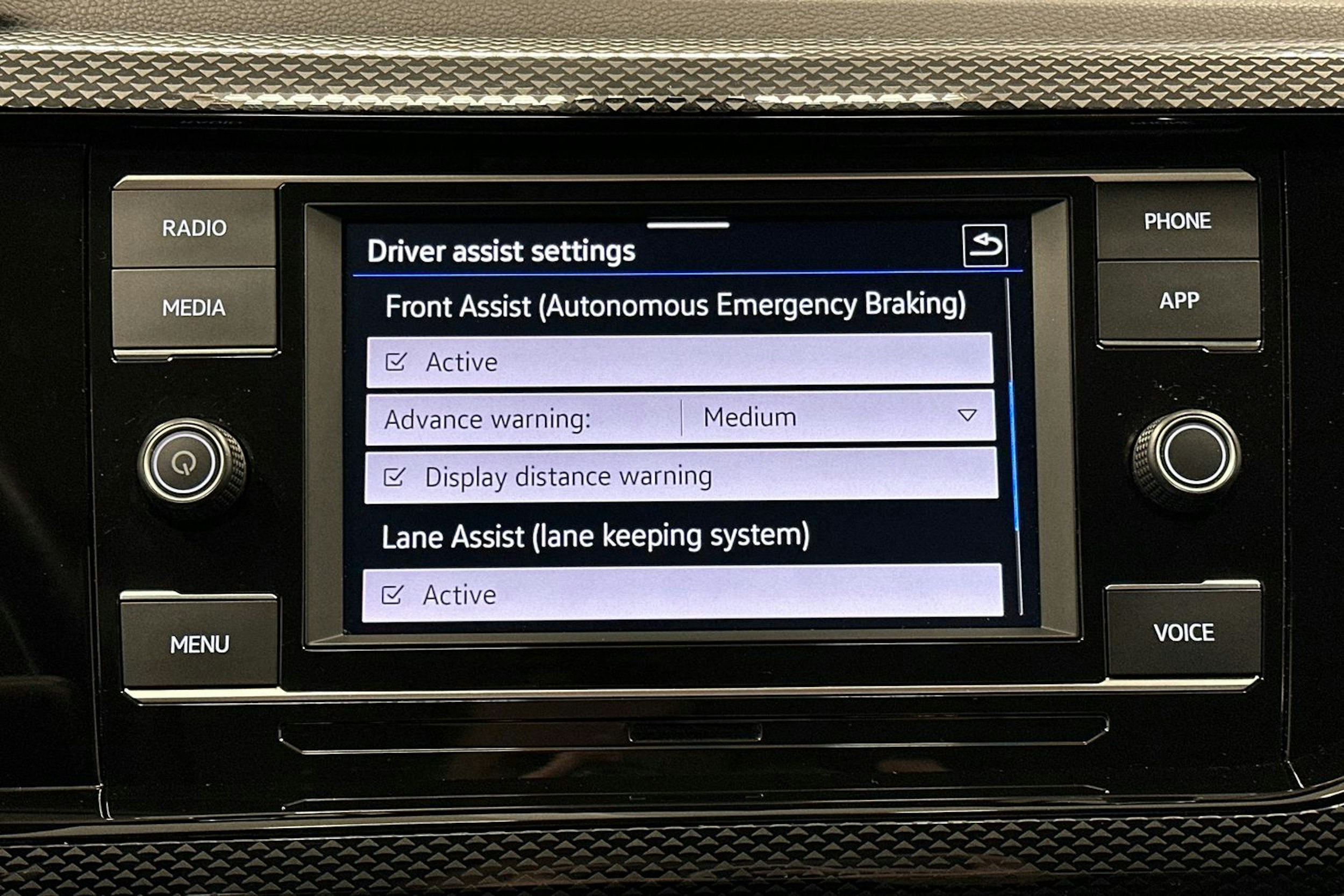 harmaa Volkswagen Taigo 2023 kuva 23.