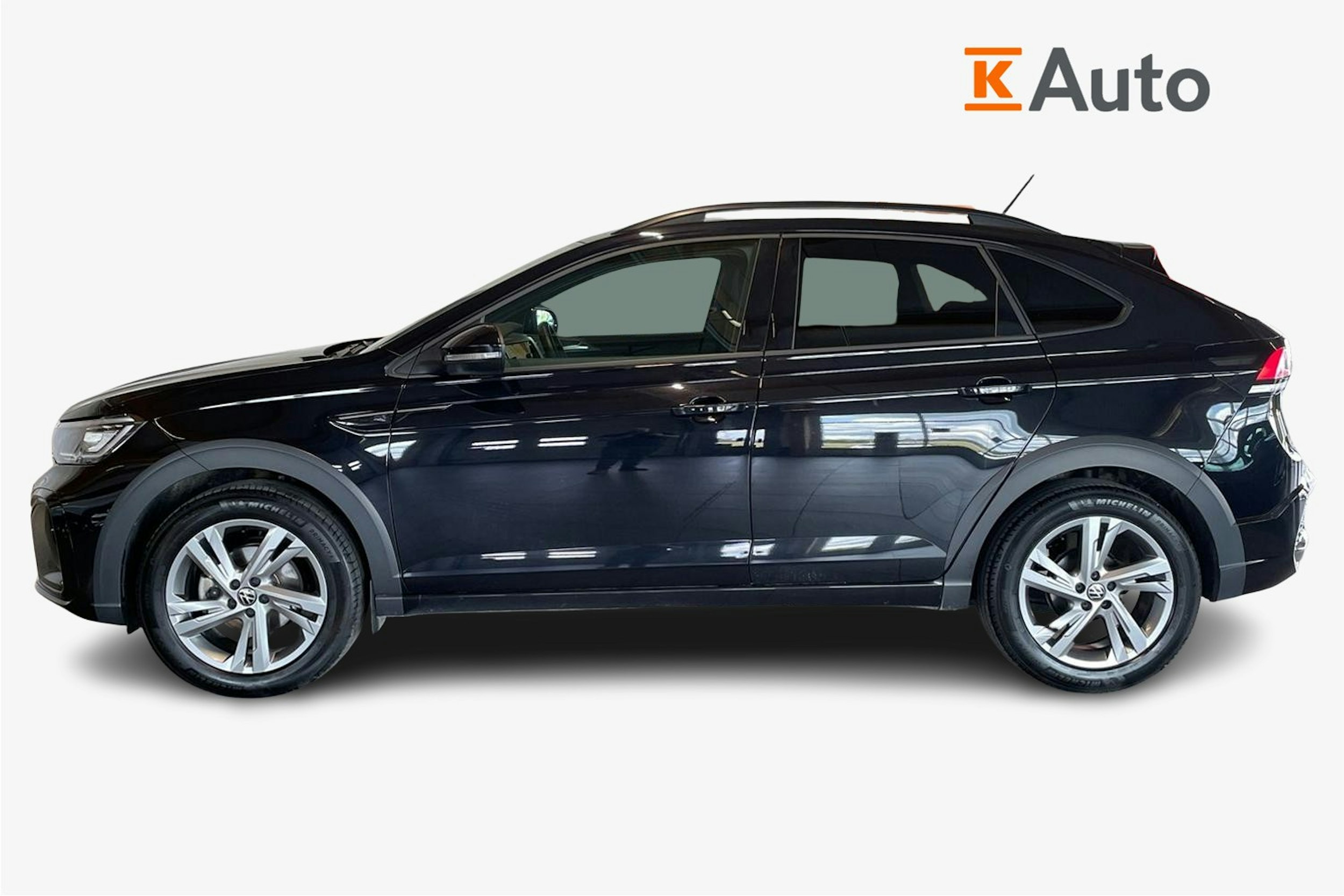 musta Volkswagen Taigo 2023 kuva 6.