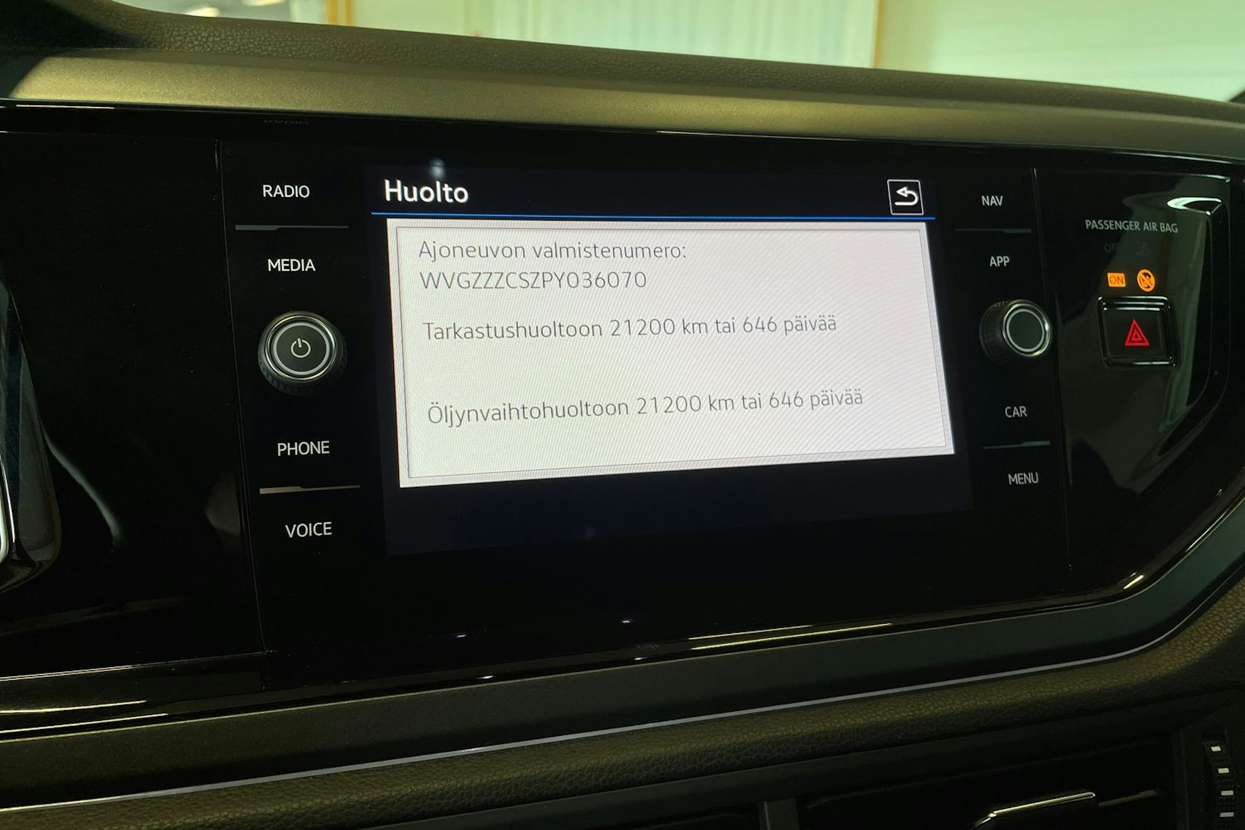musta Volkswagen Taigo 2023 kuva 21.