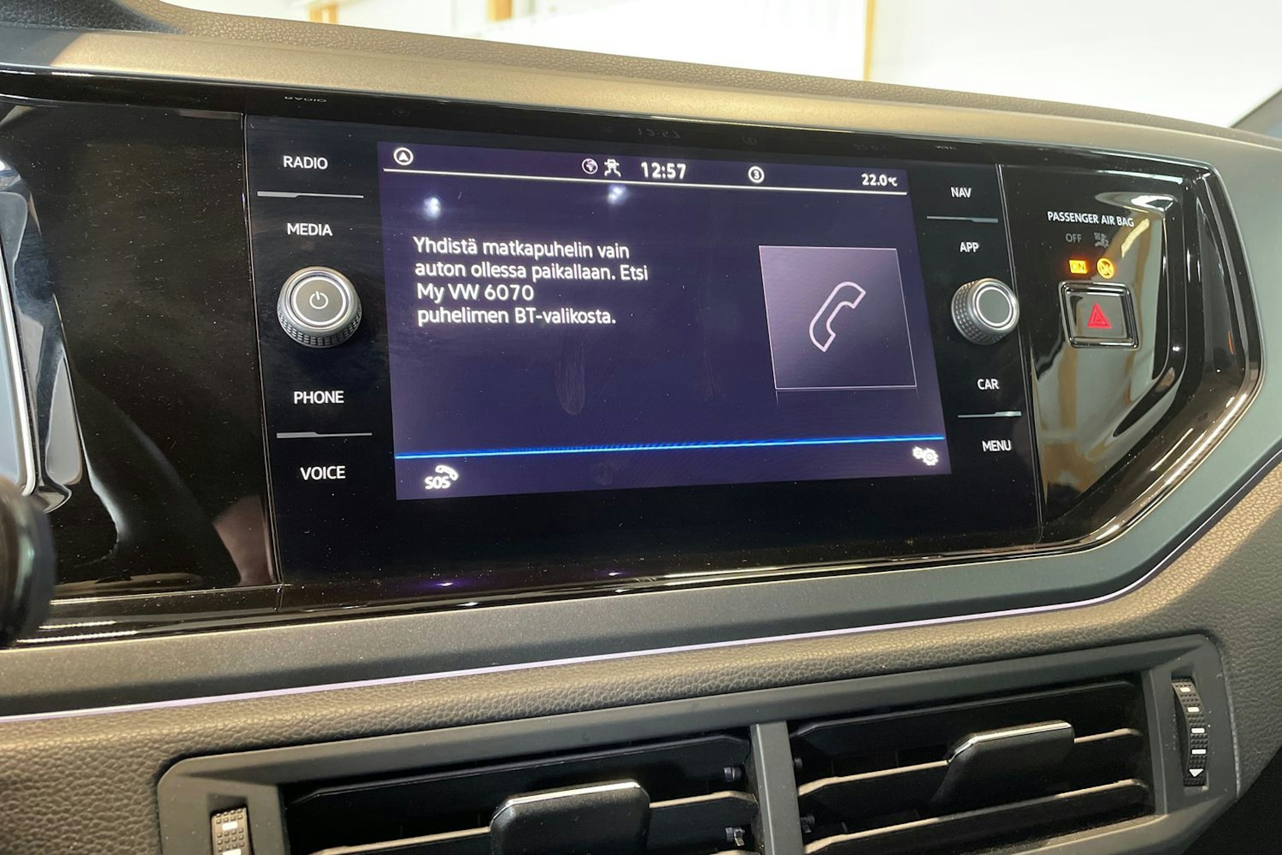 musta Volkswagen Taigo 2023 kuva 23.