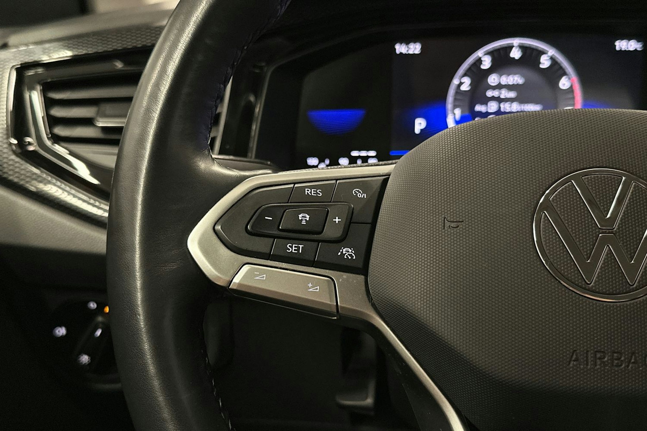 valkoinen Volkswagen Taigo 2023 kuva 17.