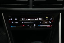 valkoinen Volkswagen Taigo 2023 kuva 20.