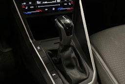 valkoinen Volkswagen Taigo 2023 kuva 21.