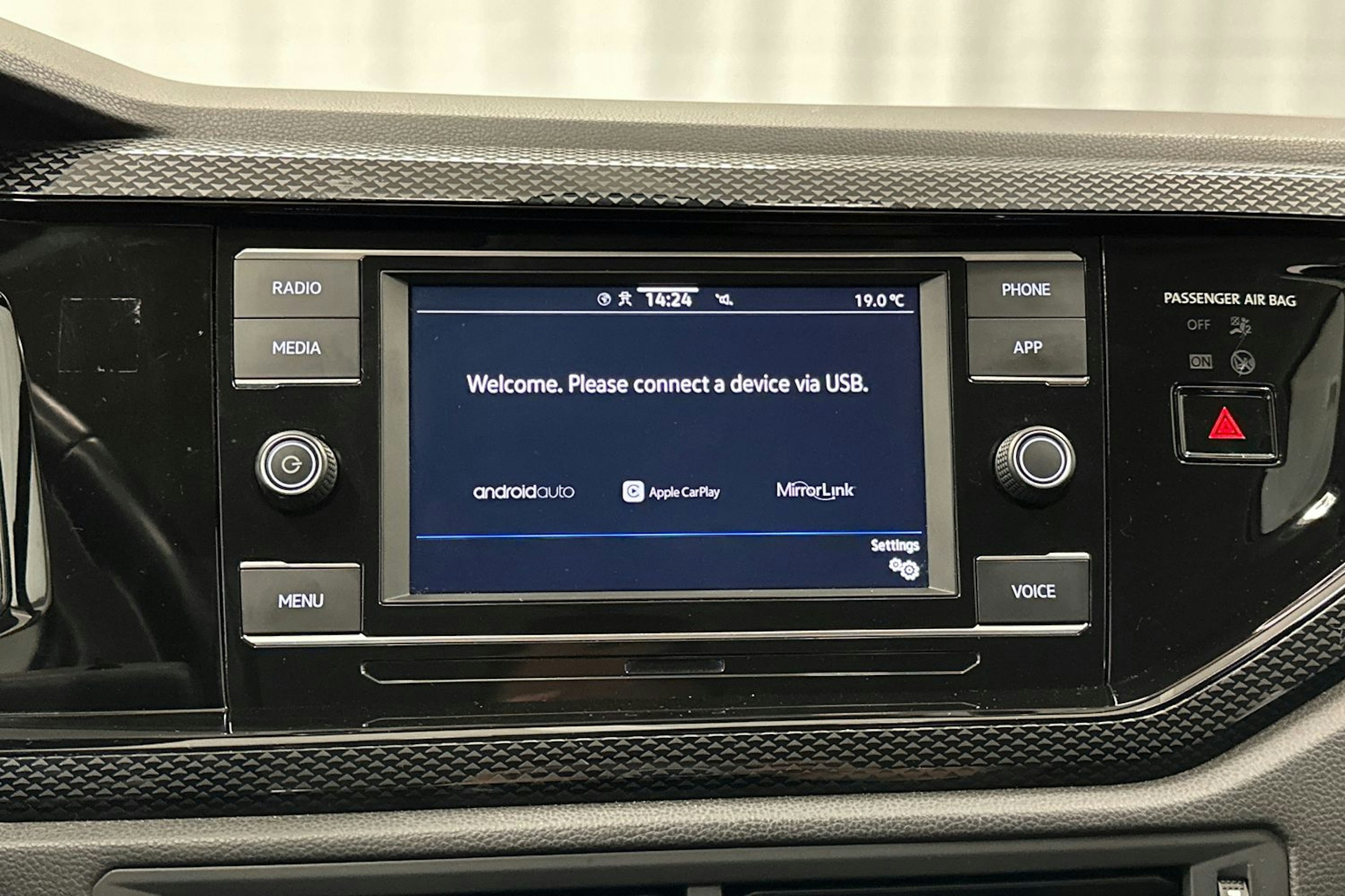 valkoinen Volkswagen Taigo 2023 kuva 24.
