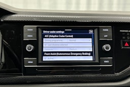 valkoinen Volkswagen Taigo 2023 kuva 25.