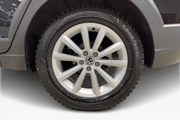 musta Volkswagen Taigo 2023 kuva 9.