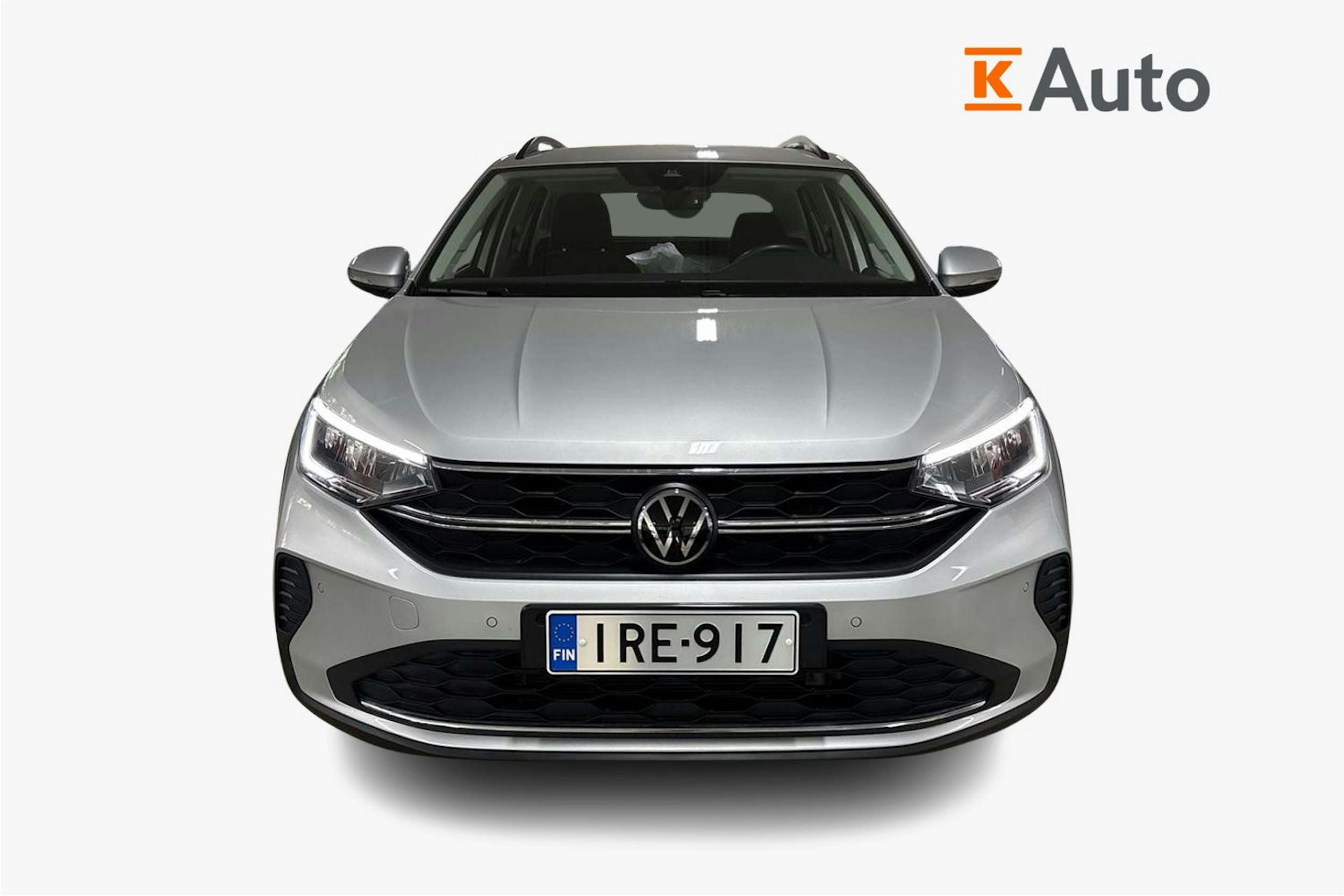 harmaa Volkswagen Taigo 2023 kuva 4.