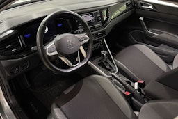 harmaa Volkswagen Taigo 2023 kuva 6.