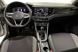 harmaa Volkswagen Taigo 2023 kuva 7.