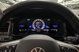harmaa Volkswagen Taigo 2023 kuva 15.