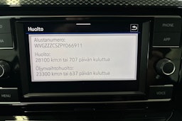 sininen Volkswagen Taigo 2023 kuva 15.