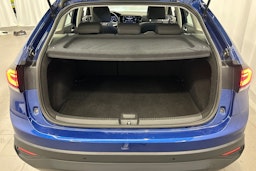 sininen Volkswagen Taigo 2023 kuva 13.