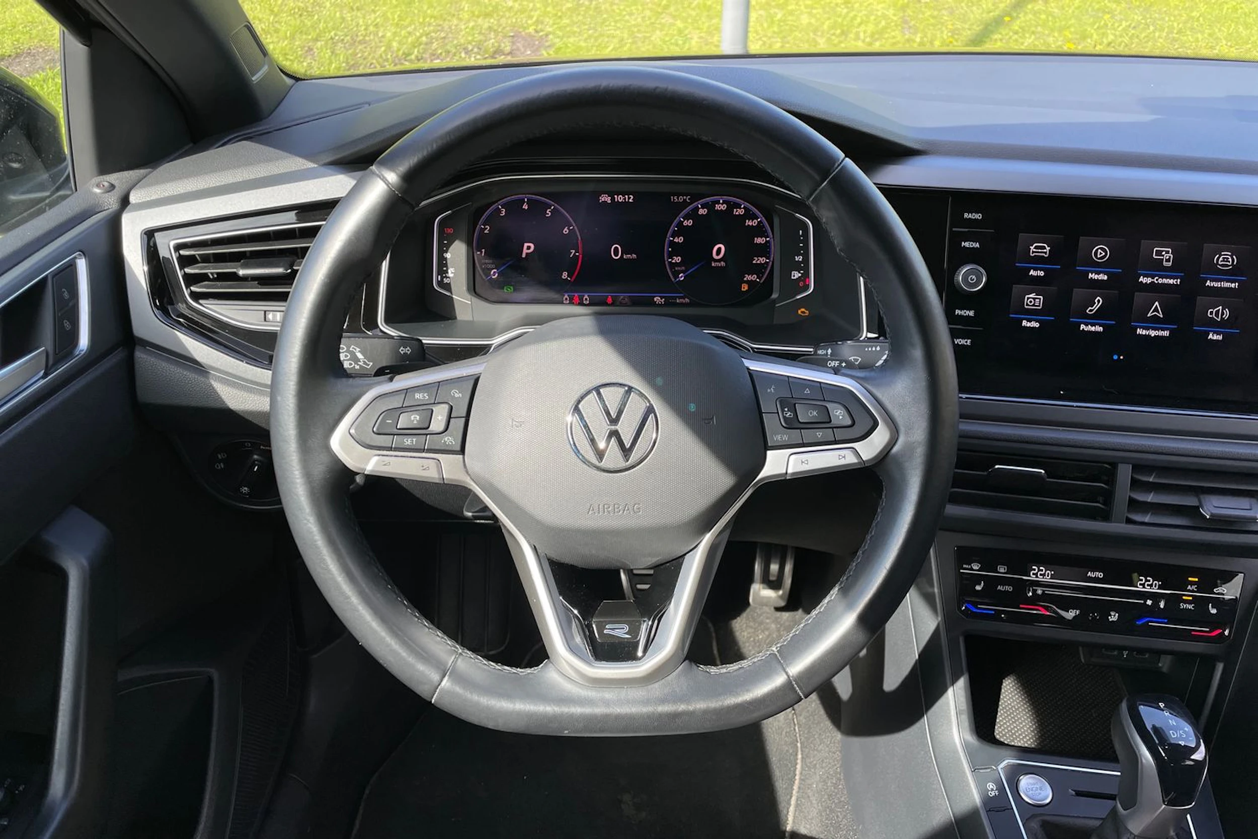 musta Volkswagen Taigo 2023 kuva 20.
