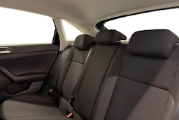 musta Volkswagen Taigo 2023 kuva 8.