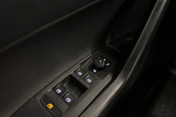 musta Volkswagen Taigo 2023 kuva 15.