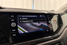 musta Volkswagen Taigo 2023 kuva 18.