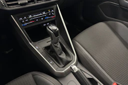 musta Volkswagen Taigo 2023 kuva 23.