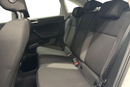 valkoinen Volkswagen Taigo 2023 kuva 10.
