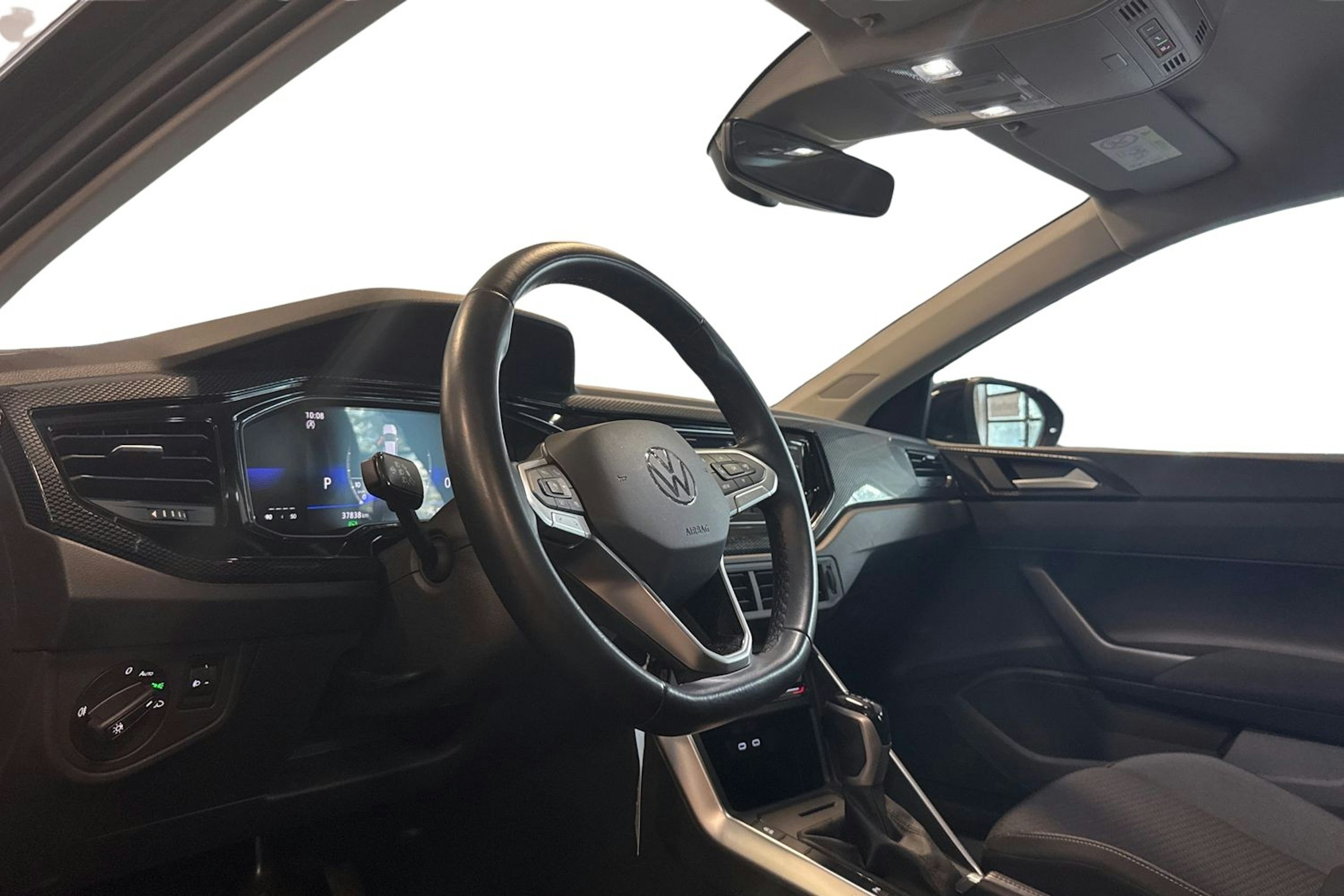 musta Volkswagen Taigo 2023 kuva 3.