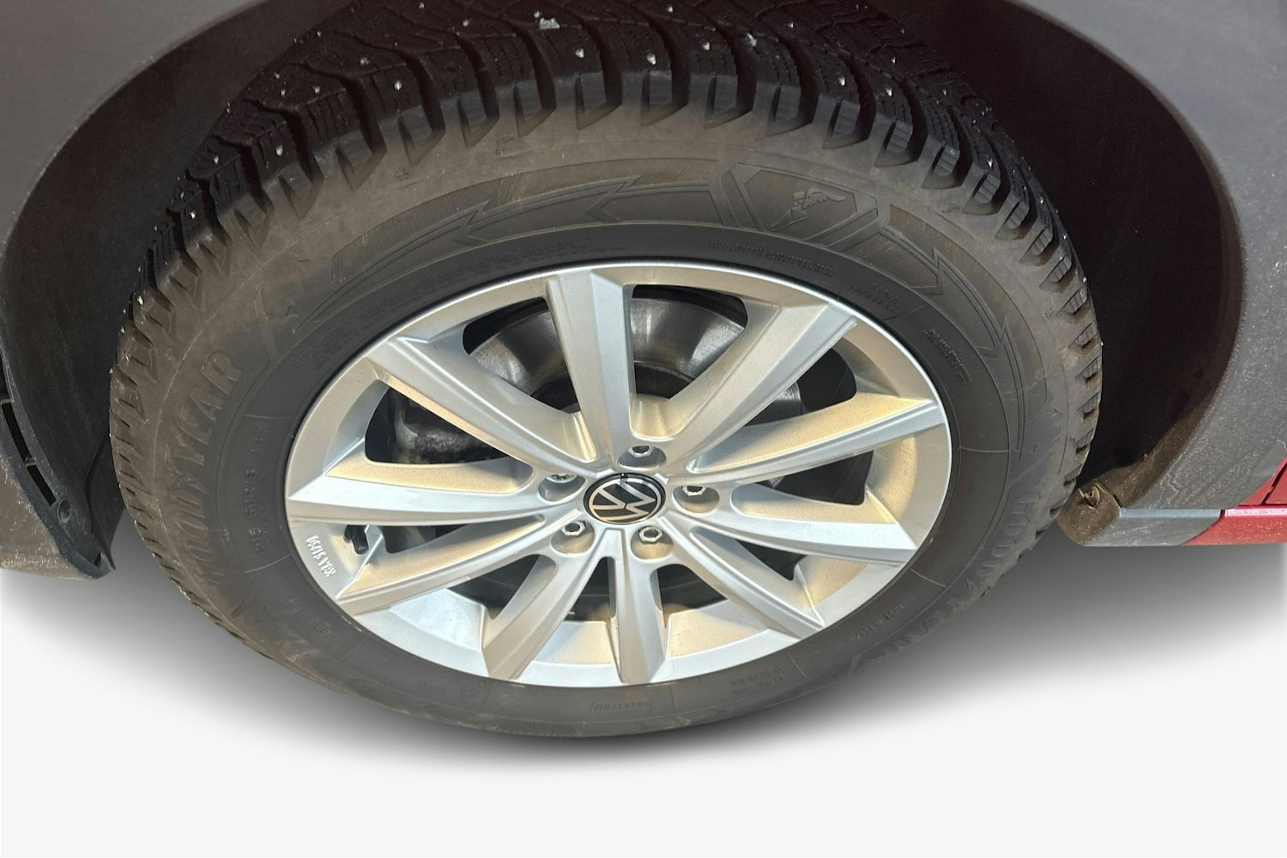 Punainen Volkswagen Taigo 2023 kuva 11.