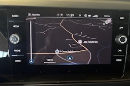 Punainen Volkswagen Taigo 2023 kuva 14.