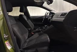 met. vihreä Volkswagen Taigo 2023 kuva 17.