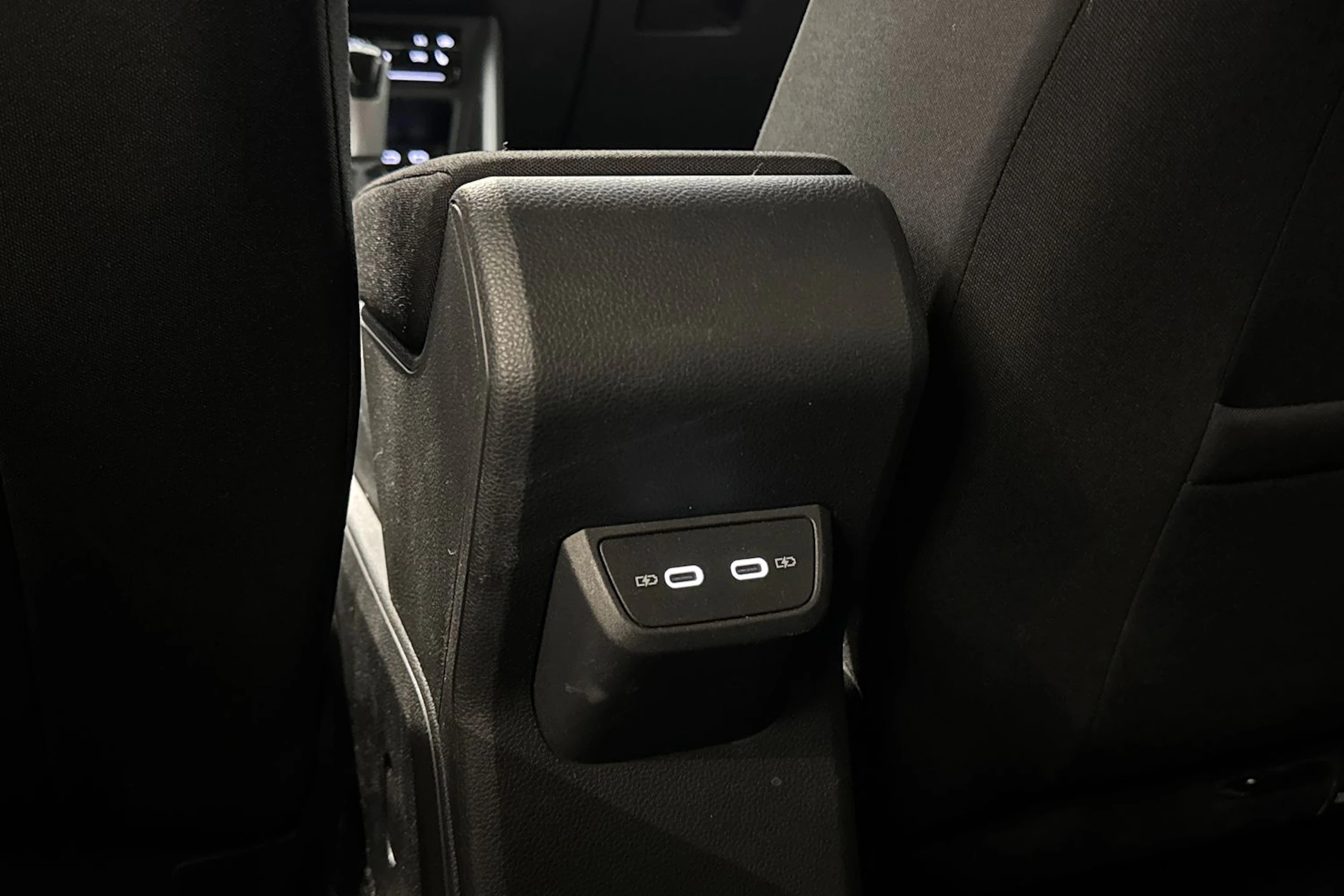 met. vihreä Volkswagen Taigo 2023 kuva 19.