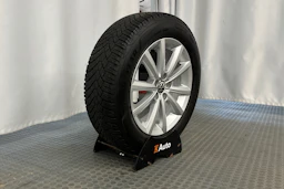 sininen Volkswagen Taigo 2023 kuva 10.