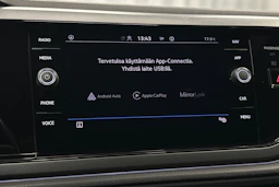 sininen Volkswagen Taigo 2023 kuva 22.