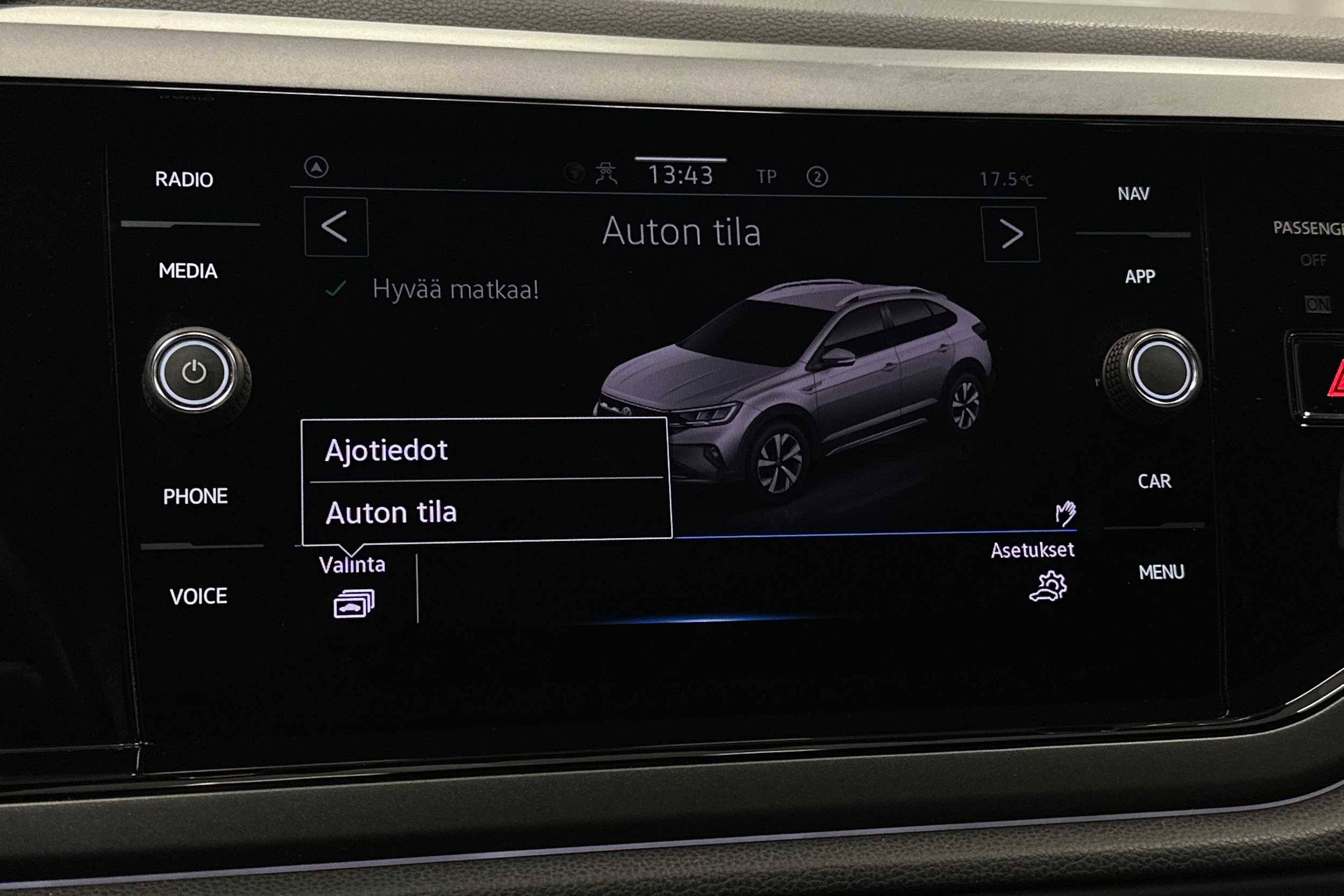 sininen Volkswagen Taigo 2023 kuva 23.