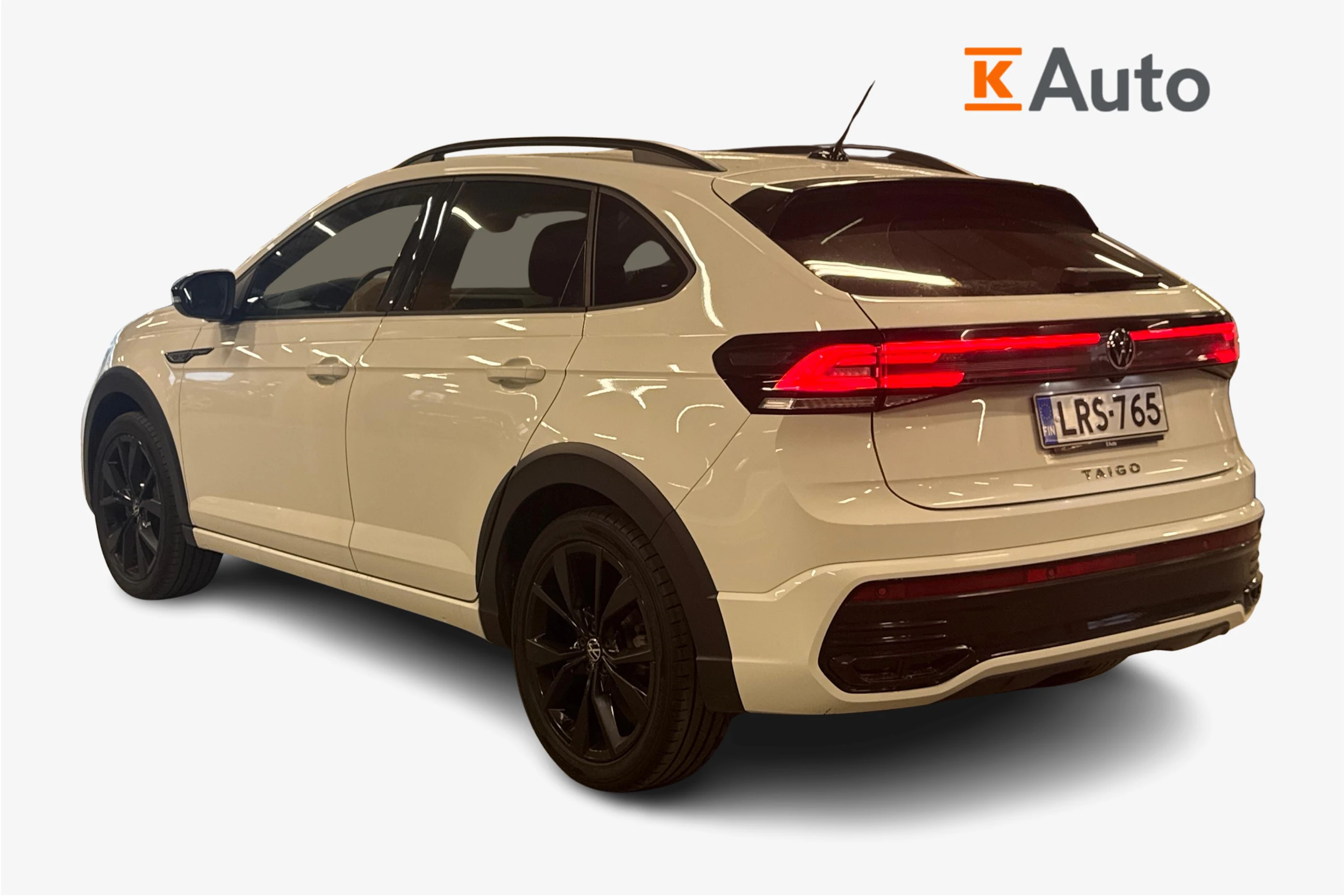 valkoinen Volkswagen Taigo 2023 kuva 2.