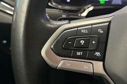 Harmaa Volkswagen Taigo 2023 kuva 17.