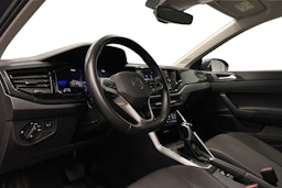 harmaa Volkswagen Taigo 2023 kuva 7.
