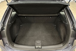 harmaa Volkswagen Taigo 2023 kuva 14.