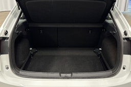 valkoinen Volkswagen Taigo 2023 kuva 25.