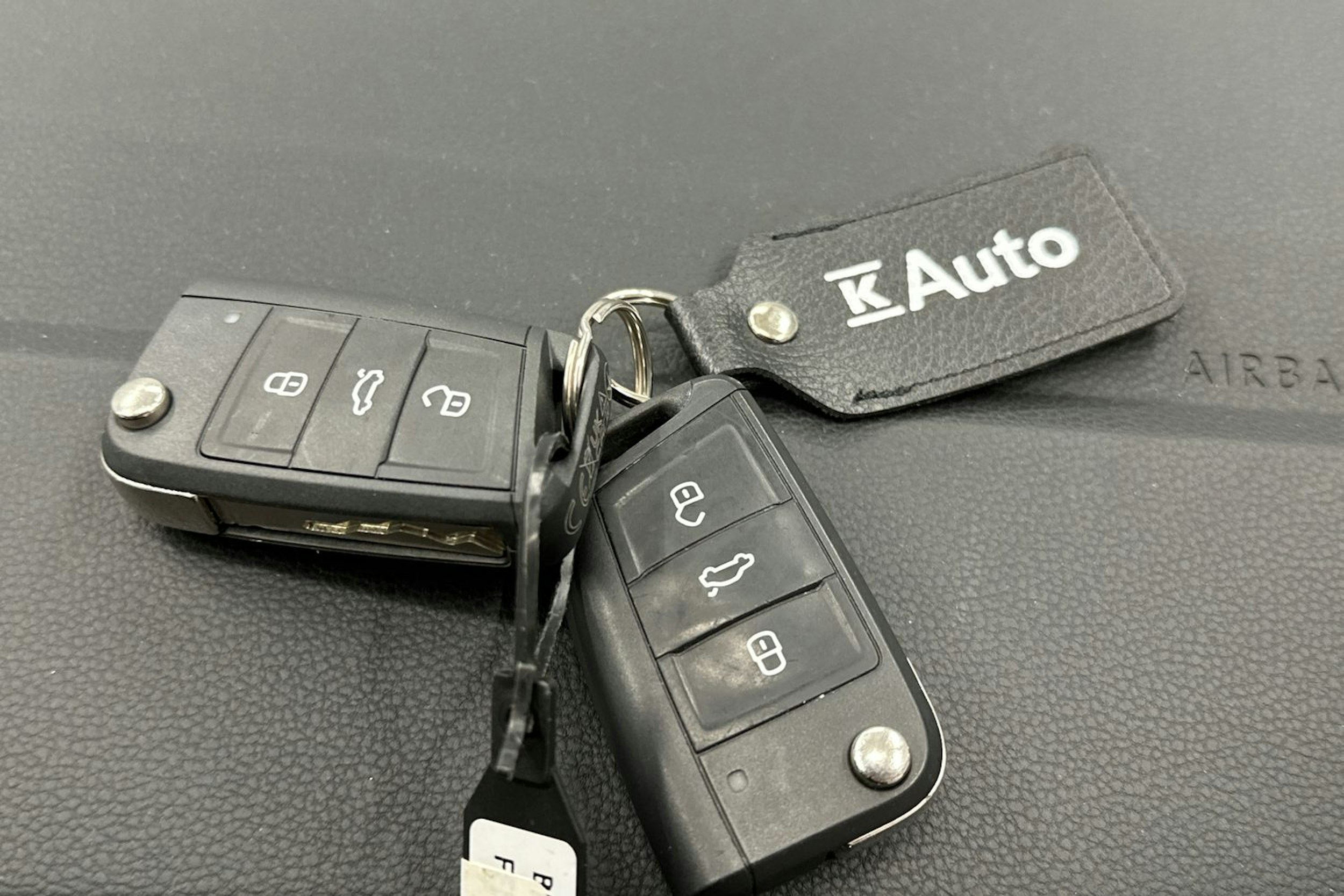 valkoinen Volkswagen Taigo 2023 kuva 26.
