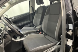 musta Volkswagen Taigo 2023 kuva 19.