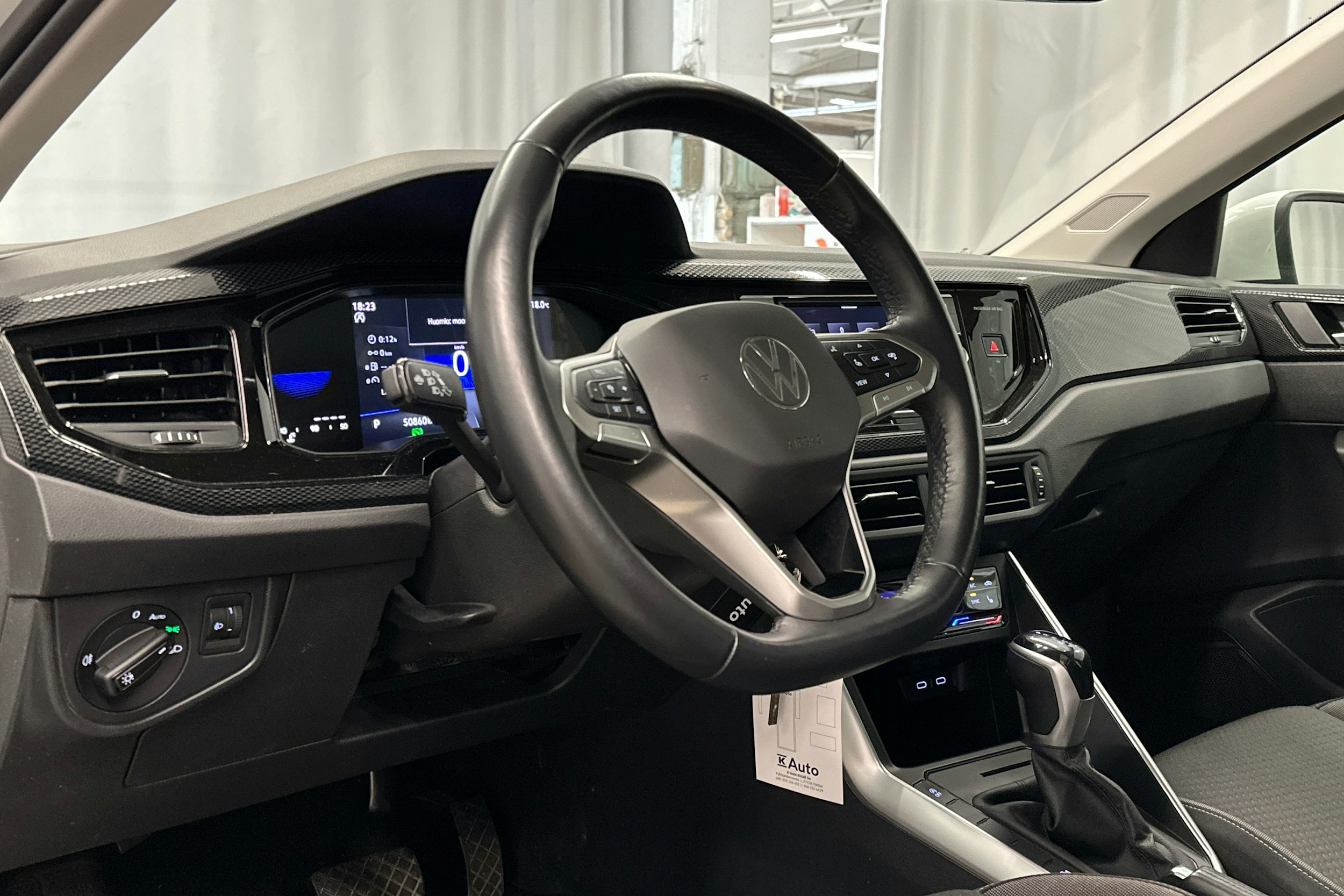 valkoinen Volkswagen Taigo 2023 kuva 3.