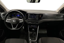 harmaa Volkswagen Taigo 2023 kuva 7.