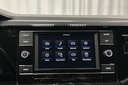 sininen Volkswagen Taigo 2023 kuva 21.